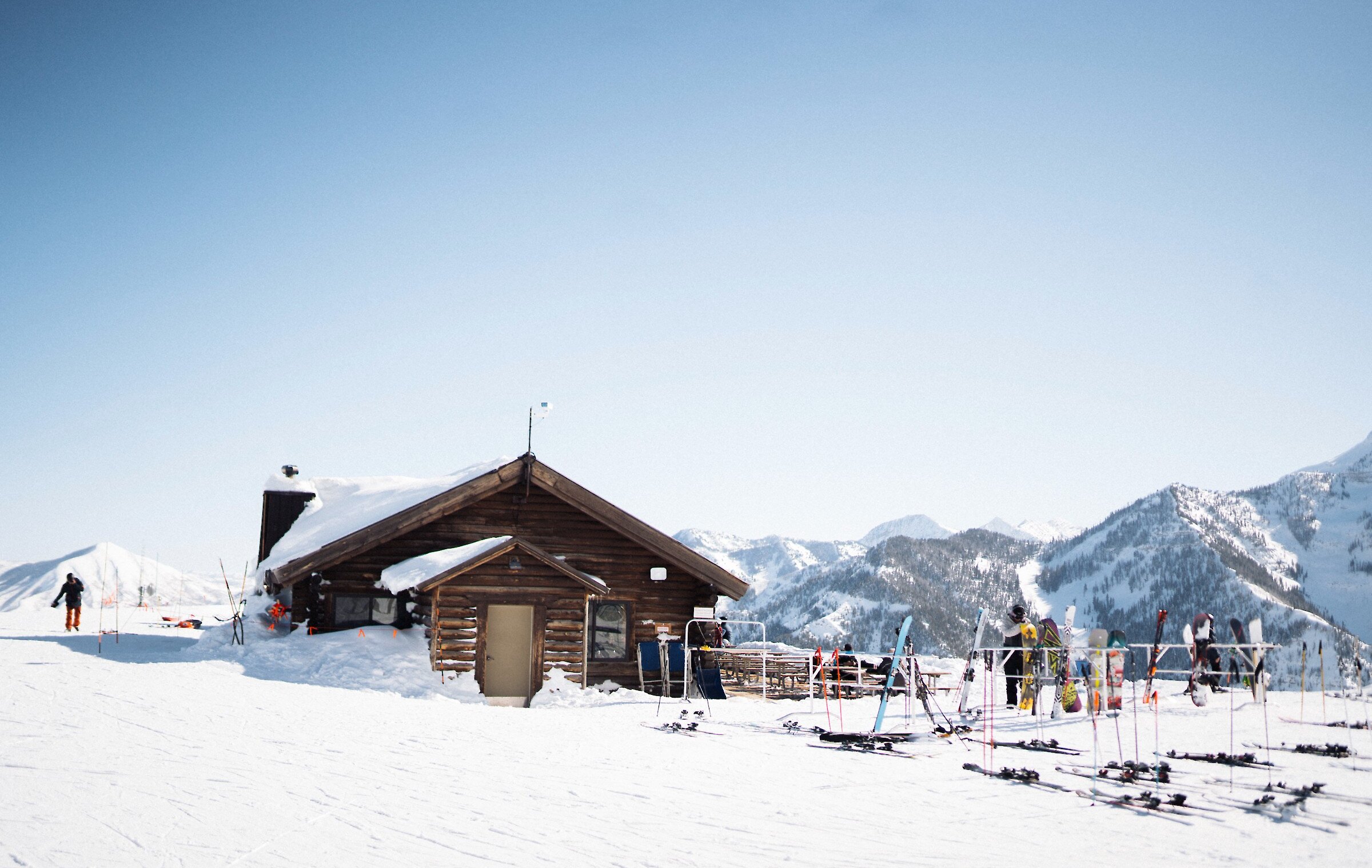 Refuel at the Bearclaw Cabin