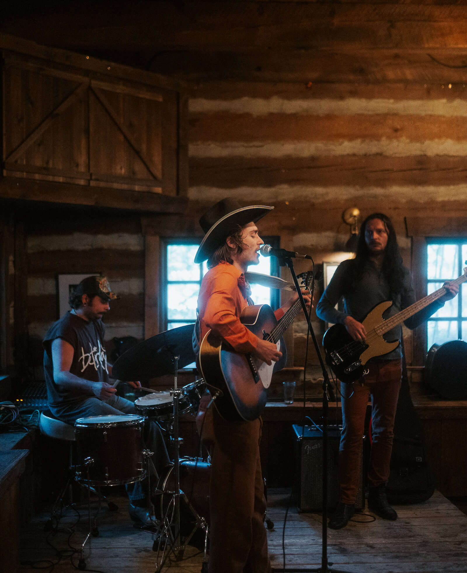 Live music at the Owl bar at sundance resort