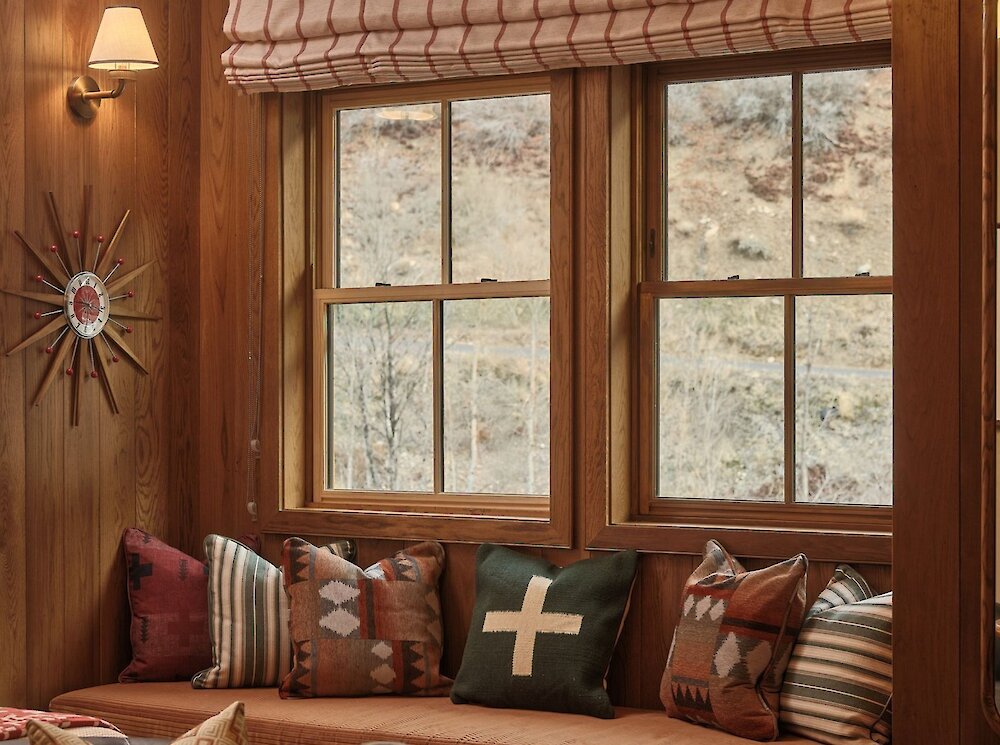 An Aerial view of the Inn and Outlaw Express Lift.